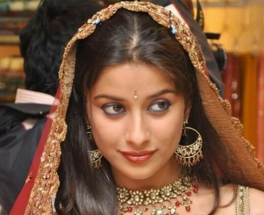 Jewelry and dresses collection for this marriage seasion 2011 178787xcitefun 2084123 f520 Jewelry and dresses collection for this marriage seasion 2011