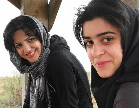 2363189459 edd31b1330 480x375 Most beautiful Real Iranian muslim girls photo collection (80)