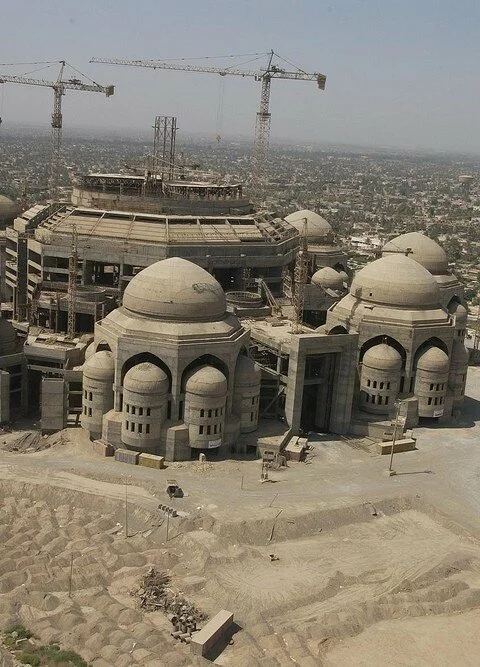 35 Famous Islamic Places Aroud the World Ar Rahman Mosque in Baghdad Iraq 480x667 35 Famous Islamic Places Aroud the World