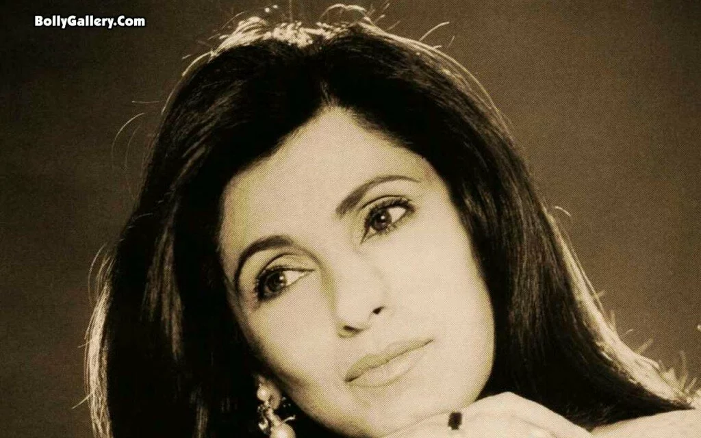 Dimple Kapadia 145 1024x640 Dimple Kapadia very very hot and sexy hindi cinema Old actress images