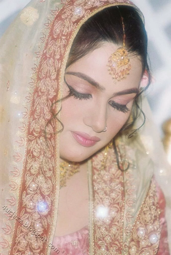 Around The World Muslim Weddings, Dresses And Makeup Pakistani bride the beauty of pakistan image 4 Around The World Muslim Weddings, Dresses And Makeup