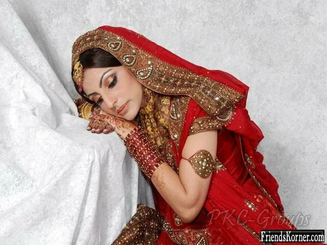 Around The World Muslim Weddings, Dresses And Makeup Pakistans Bridal Fashion Around The World Muslim Weddings, Dresses And Makeup
