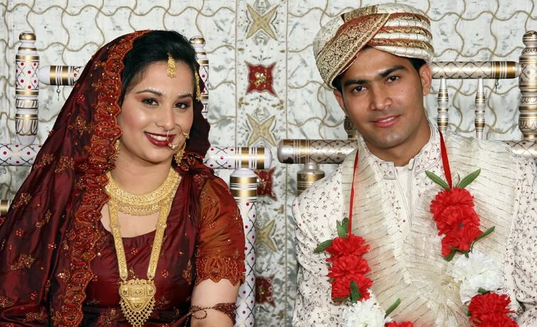 Around The World Muslim Weddings, Dresses And Makeup pakistani weddings photo Around The World Muslim Weddings, Dresses And Makeup
