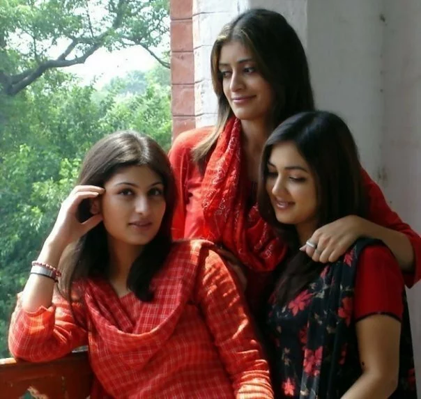 Beautiful Karachi Pakistani Lahori girls pictures 7 by nasiba Beautiful Karachi, Pakistani, Lahori girls pictures