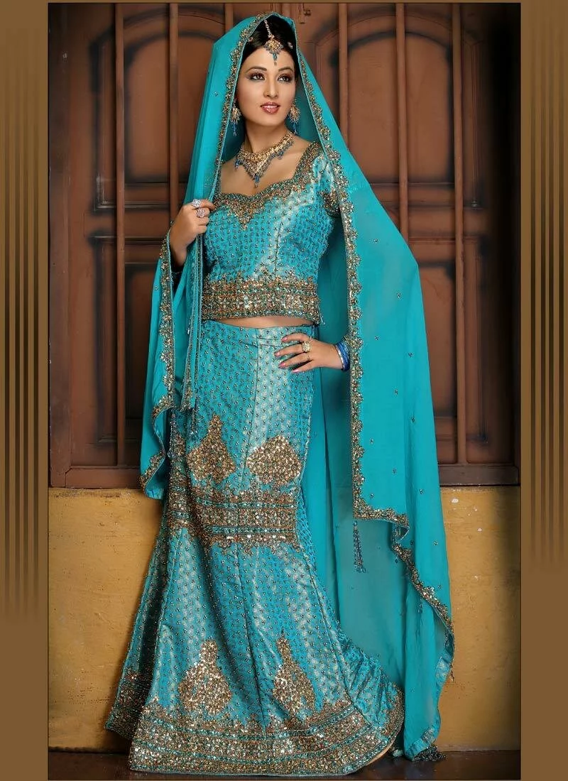Indian bridal wear and makeup tips 2011 Indian Bridal Wear Fishtail lehnga with Multi work Indian bridal wear and makeup tips 2011