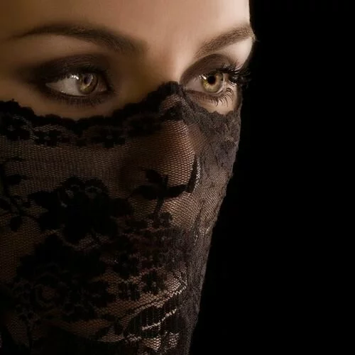 New Niqab Photos of Muslim Women from Saudi Arabia 9 New Niqab Pictures of Muslim Women From Saudi Arabia Part 1