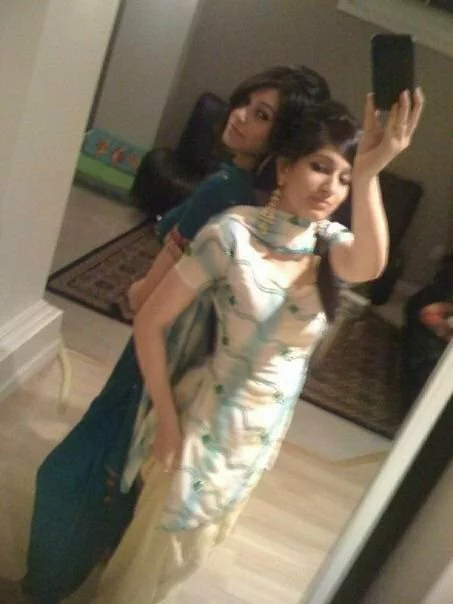 Pakistani Colege girl photograph of three very cute and rather confident looking Girls Pakistani Girls enjoying 1 Pakistani Colege girl photograph of three very cute and rather confident looking Girls