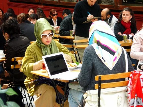 The modern Islamic Woman Modern Muslim Woman The modern Islamic Woman
