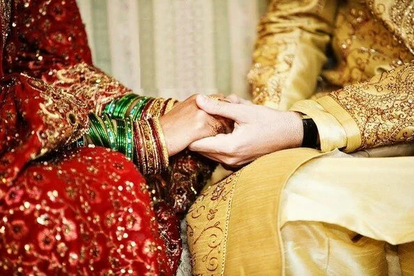 Rights of wives and husbands in Islam husband wife islam Rights of wives and husbands in Islam